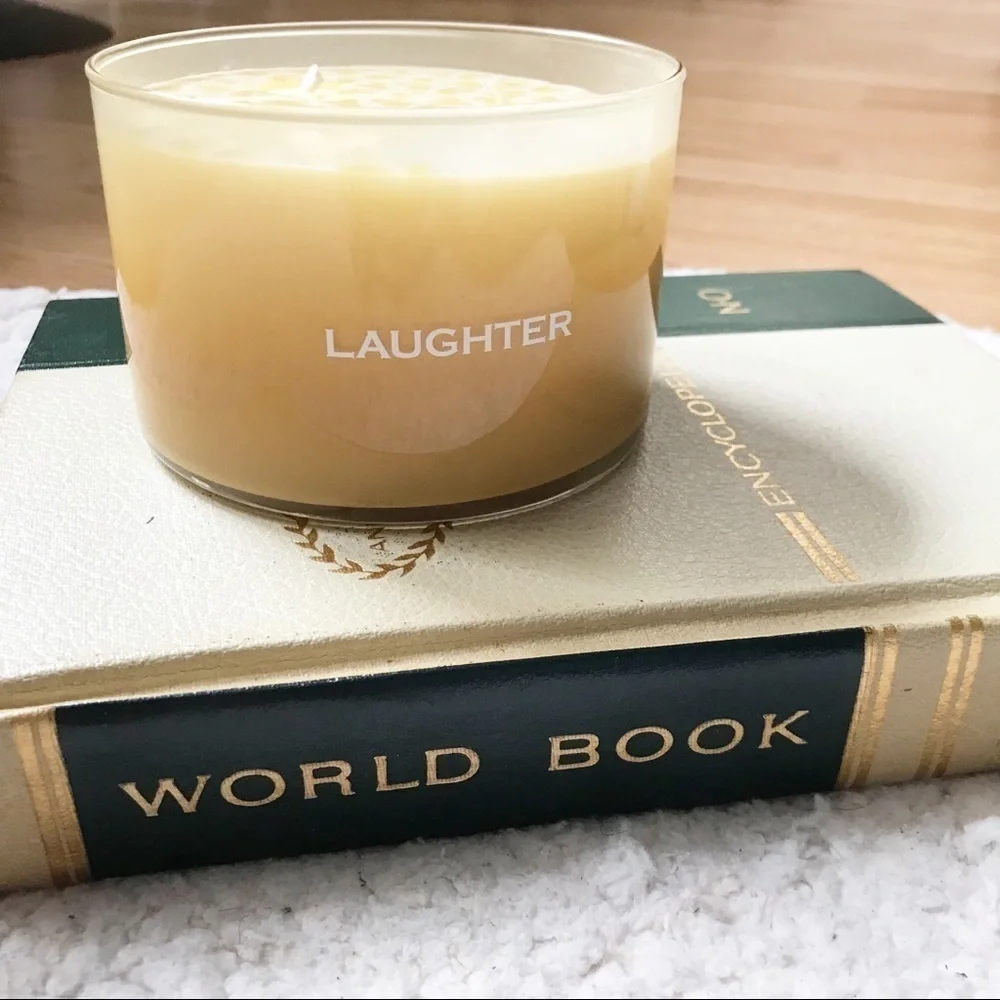 Yankee Candle: Laughter SUN BRIGHT Discontinued 3-Wick Candle